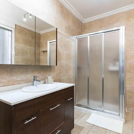 Balmes Flat Market דירה *