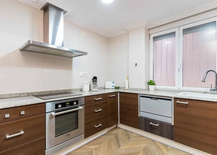 Invalencia Balmes Flat Central Market 2 Bdrm&2 wc * Valencia